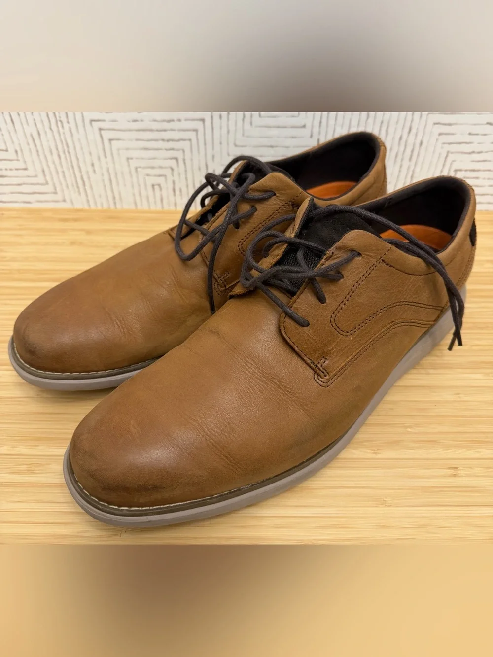 Rockport Men's Brown Leather Lace-Up Oxfords